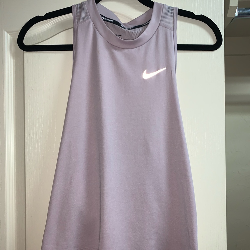 Nike tank